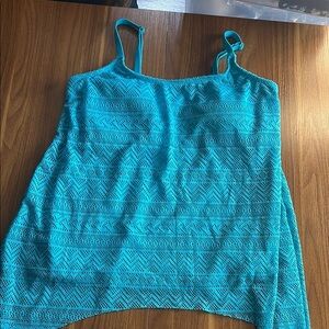 NWOT Blue Lace Women's Swim Top 🦖🦖